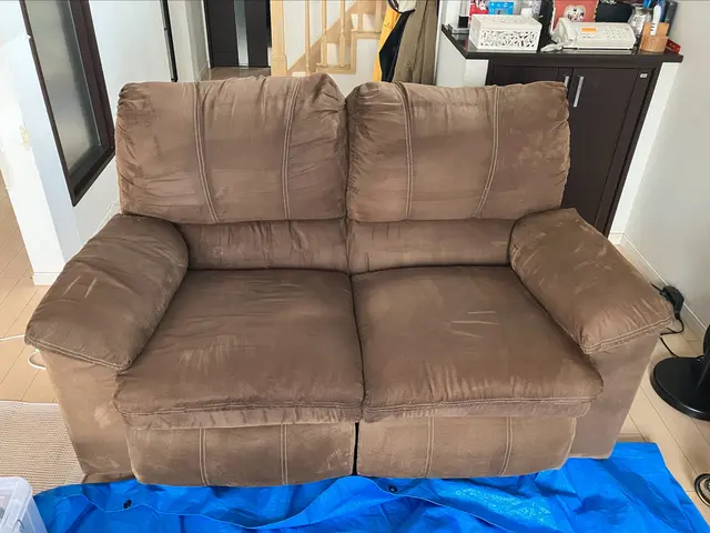 ソファークリーニング専門店！オリジナル洗浄液使用！気になる汚れ、シミ、臭いにサービスの画像