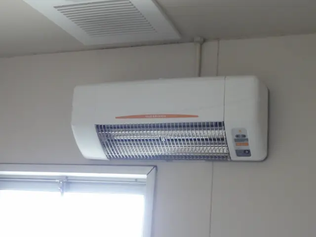 【神戸  北区発】浴室換気乾燥機取替, 先ずは 写真で後継機種を選択いたします。サービスの画像