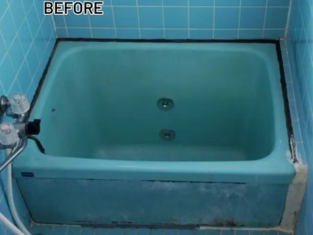 落ちない汚れやヒビ、割れに浴槽塗装で見違えるほど蘇らせます。サービスの画像