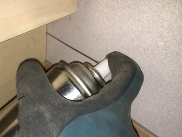 ◆ゴキブリ駆除の専門店。Gの種類や発生、お客様の環境によって薬剤を使い分けますサービスの画像