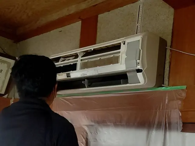 エアコンクリーニング　ロボット　業務用　全機種対応サービスの画像