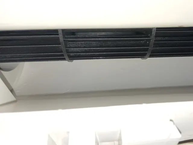 【熊本】エアコンクリーニング、年間500台以上の実績！安心の女性スタッフ対応！サービスの画像
