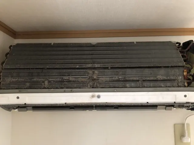 年間1800台以上の経験豊富スタッフが全メーカー対応可能です！抗菌コート無料付きサービスの画像