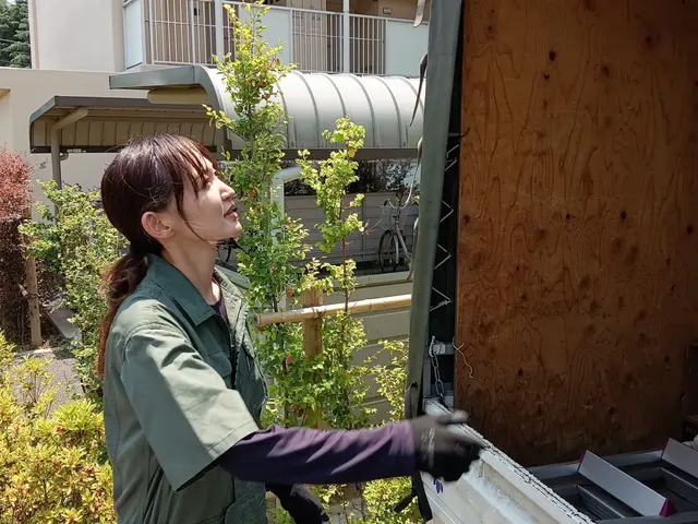 ㈲菊地家電におまかせ！大型家電家具の人力宙吊り！サービスの画像