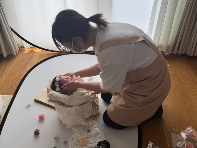 3児のママカメラマンが撮る、家族の"今"｜自然光で紡ぐ、やわらかな記憶サービスの画像