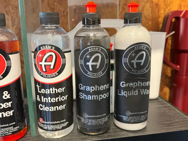 【業歴10年の実績】地域密着店◎営業時間外も対応可能◎損害保険加入店サービスの画像