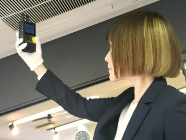 毎月3名限定価格【盗聴・盗撮器調査：悩まずご相談下さい】女性スタッフ同行可サービスの画像