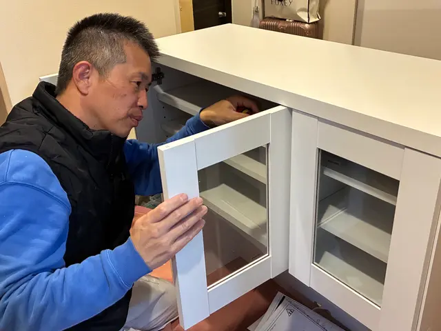 通販で購入したけど・・・家具の組み立て・設置・解体にお困りではありませんか？サービスの画像