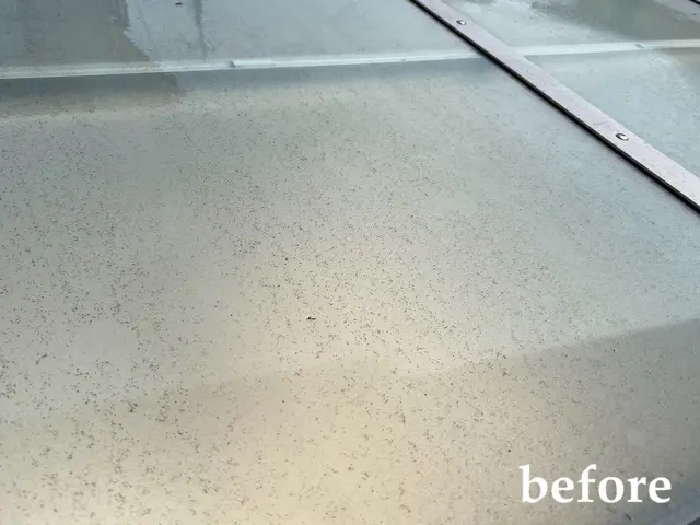 【カーポート高圧洗浄】自社スタッフが丁寧に対応しますサービスの画像