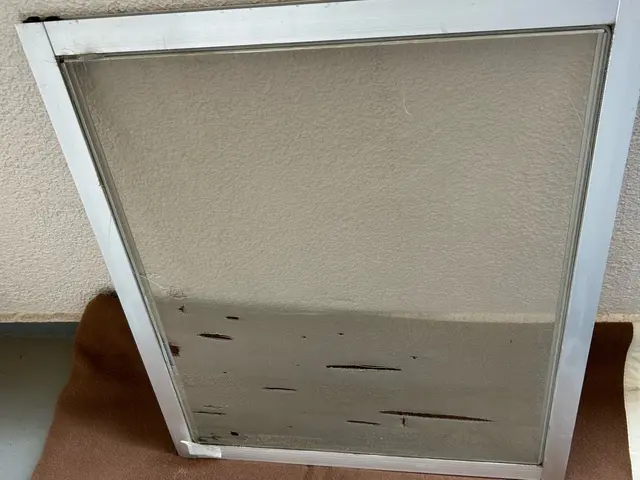 ☆丁寧な張替え☆押さえのゴムも新品に交換します☆サービス内容をご確認ください☆サービスの画像