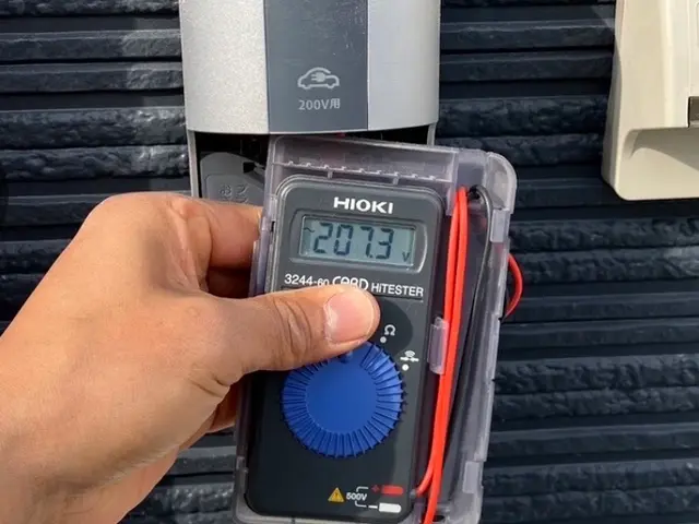 電気自動車　EVコンセント　ボックス付きタイプなど様々な工事に対応いたします！サービスの画像