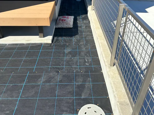 ☆日曜日限定価格☆確かな技術。お庭、太陽光用地、空地、空家、防草シート施工サービスの画像