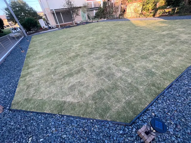 【芝生の119番】♦︎天然芝♦︎人工芝生♦︎整地等、なんでもご相談ください！！サービスの画像