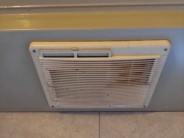 浴室乾燥暖房機交換取り付けサービスの画像