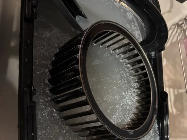 換気扇クリーニング（レンジフードタイプ）分解洗浄で内部まで徹底クリーニングサービスの画像