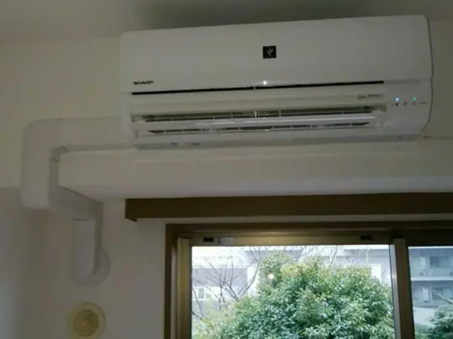配管４メートル無料交換☆処分エアコン無料回収！非喫煙者が伺いますサービスの画像