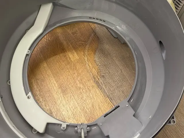 【乾燥やカビでお悩みの方】４大メーカー対応◎落下物救出プラン◆電氣工事士◎保険◎サービスの画像