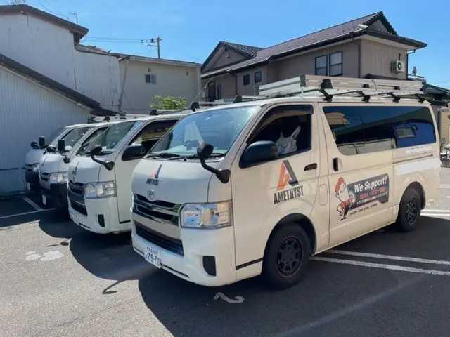 【年中無休】損害保険加入済みで安心◎作業外注一切無し◎対応地域外もご相談OKサービスの画像