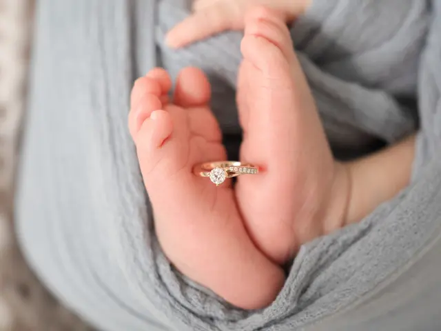 【函館地域密着！】ニューボーンフォト専門カメラマン♩