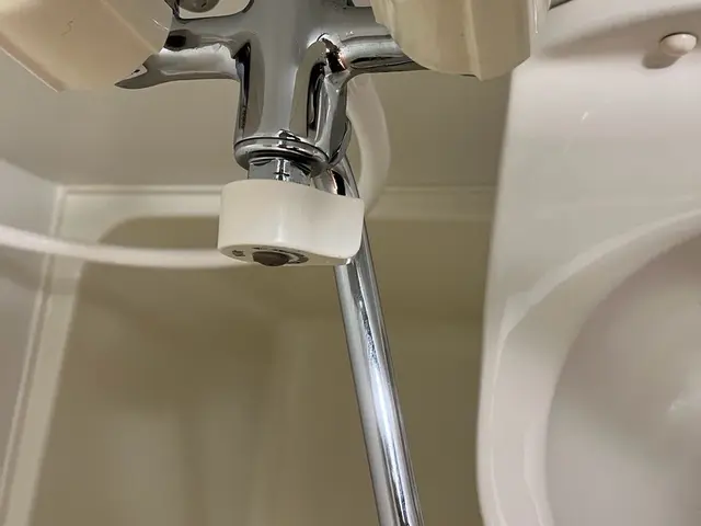 ◆女性スタッフ対応可能◆気になる水垢、カビきれいにして気持ち良いバスタイム♪サービスの画像