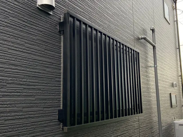 【火災保険が使えるかも？】★面格子で防犯対策★窓面格子取付★コスパGOOD★サービスの画像