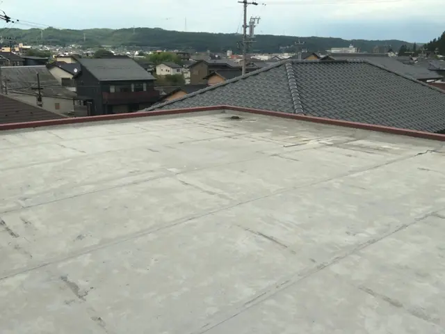 【雨漏り修理の専門店】業歴30年以上◆1級技能士が一貫して対応します。保険加入済サービスの画像