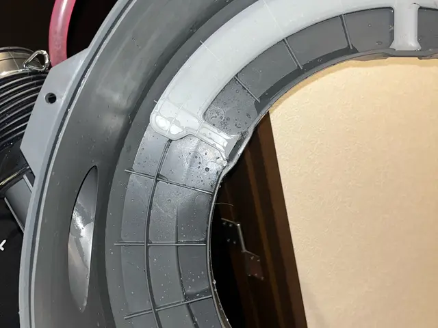 埃、カビだらけかも？プロの分解クリーニングでスッキリ除菌！サービスの画像