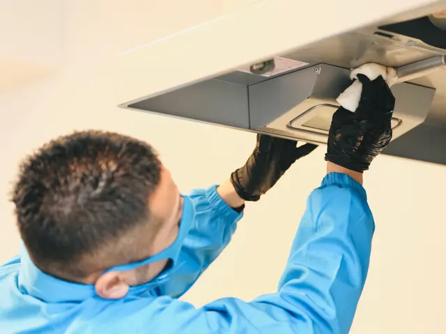 レンジフード・シロッコファン分解清掃サービスの画像