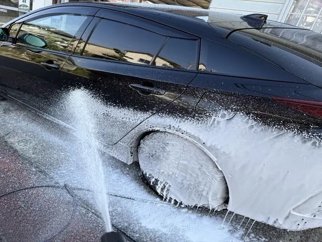 【顧客満足度◎】店長が直接訪問し2〜3時間かけ丁寧に仕上げる〝高品質〟手洗い洗車サービスの画像