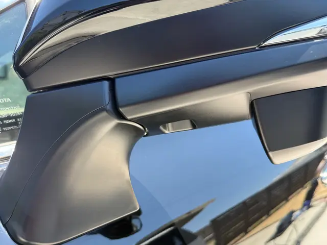 【顧客満足度◎】店長が直接訪問し2〜3時間かけ丁寧に仕上げる〝高品質〟手洗い洗車サービスの画像