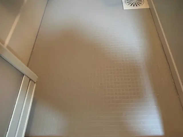 ◎予約から施工まで100%自社対応、床シートは弊社でも手配可能です！！サービスの画像