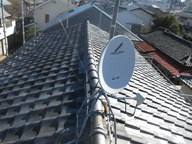 屋根葺き替え工事★確かな技術力で屋根修理★迅速、丁寧に対応★アフターケアも○サービスの画像