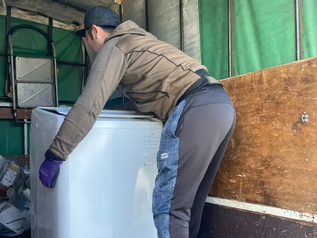 安心の2名体制 大型家具 大型家電もお任せ下さい。福岡市内 市内近郊の近距離♬サービスの画像