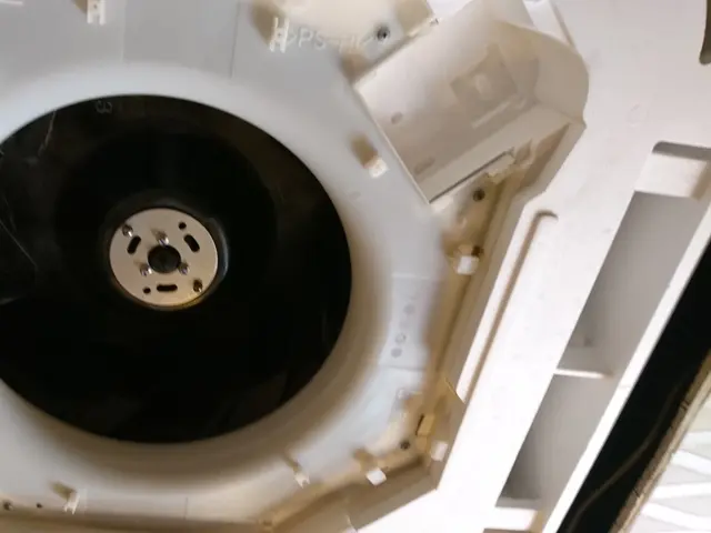 ◎家庭用埋め込みエアコン◎業務用は別料金◎駐車場代お店負担◎防カビコートサービスサービスの画像