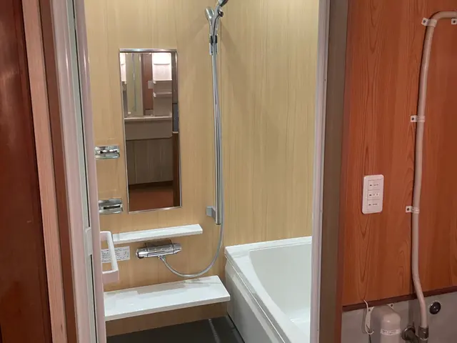 浴室リフォーム☆パネル交換サービスの画像