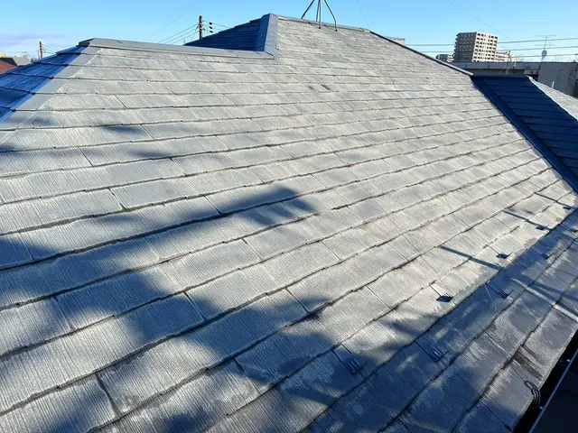 棟板金交換、屋根カバー工事、葺き替え工事、瓦工事一式サービスの画像