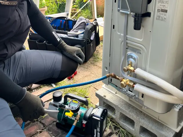 家庭用エアコン取付,交換,移設等まずはご相談を！損害保険加入済！カード決済対応！サービスの画像