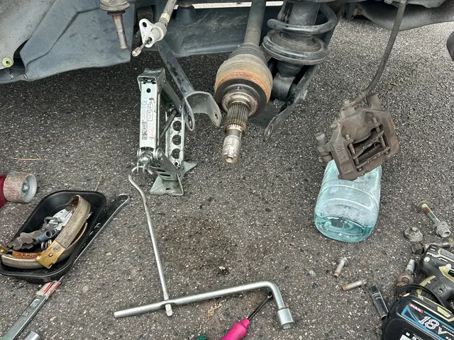 お客様のお力になります！経験と知識を活かして迅速丁寧に作業いたしますサービスの画像