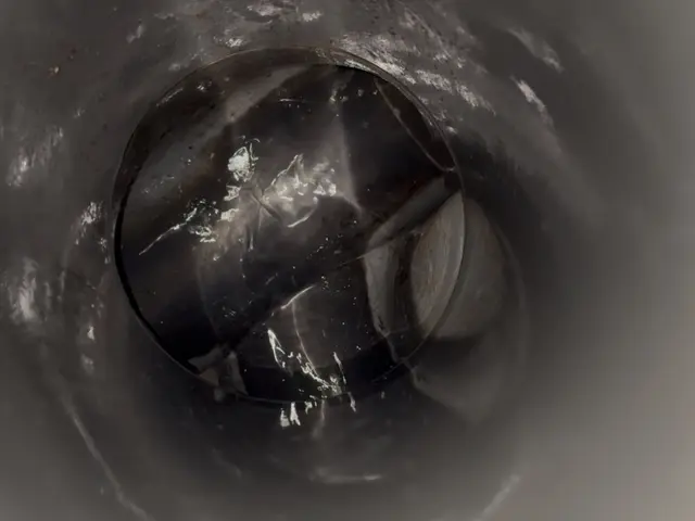 目に見えない排水管の汚れを徹底除去！快適な住環境を守るプロの技術！サービスの画像