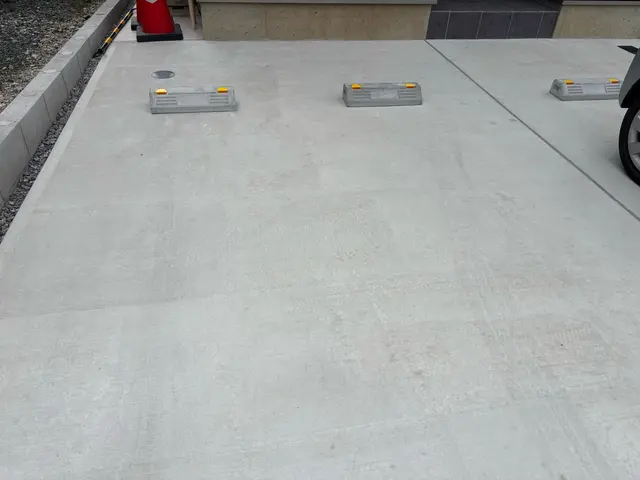 夜間・時間外対応OK！経験豊富な店長が夜間でも迅速・丁寧に作業いたしますサービスの画像