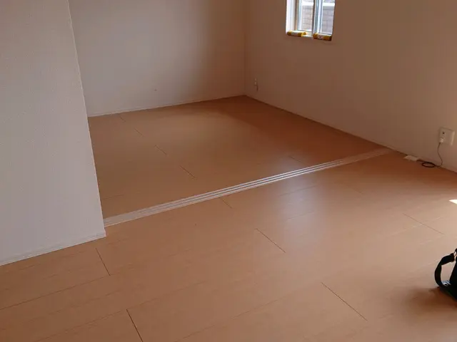 ◆会社内の清掃、引っ越し後のお掃除★床ワックス、窓清掃等★サービスの画像