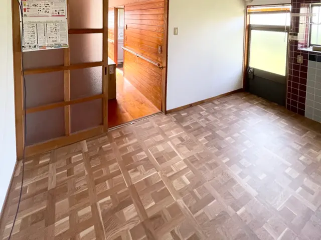 お客様に寄り添う丁寧な施工で、お部屋が見違えるほど美麗に変身！損害保険加入済み◎サービスの画像