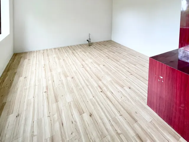 お客様に寄り添う丁寧な施工で、お部屋が見違えるほど美麗に変身！損害保険加入済み◎サービスの画像