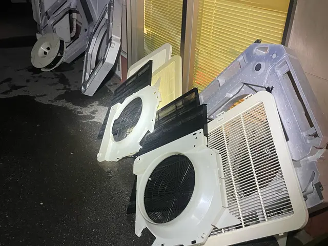 自社案件でも多数実績あり！夜間作業対応！リーズナブルで高品質のエアコン分解洗浄サービスの画像