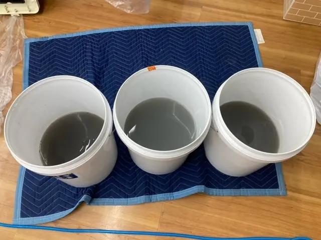 天井埋込カセット形４方向吹出しエアコン等の洗浄◎営業時間外も対応可サービスの画像