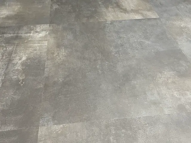 床をリフレッシュ！クッションフロア張替え　深夜帯も相談可◎損害保険加入済み◎サービスの画像