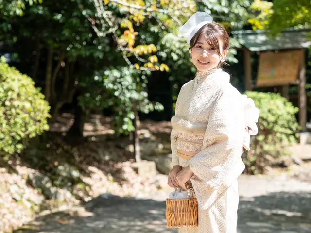 京都の観光地（祇園／嵐山など）でプロフィール写真を撮影いたします！