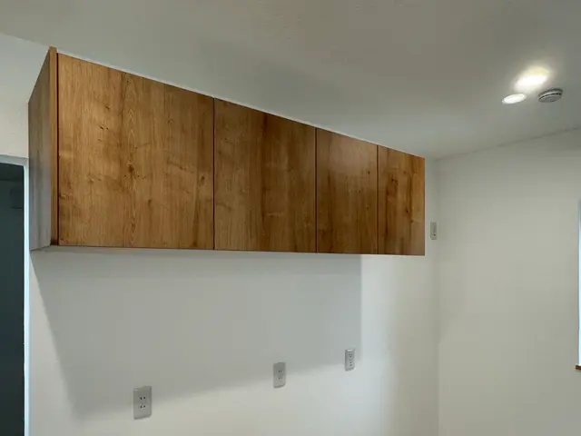 2025年度[金賞店舗]・吊り戸棚・カップボード！補強下地が無くても大丈夫です。サービスの画像