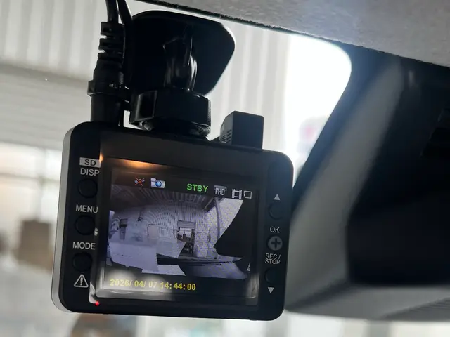 年間100台以上の実績！配線の仕上がりにこだわるドラレコの出張取付専門店サービスの画像