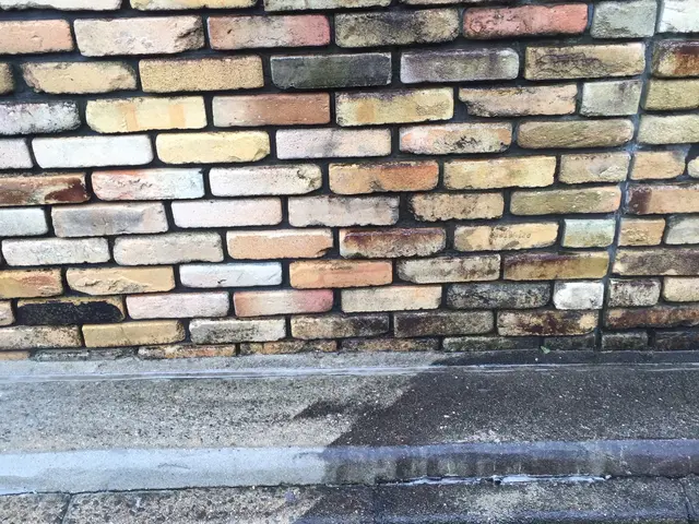 駐車場等の高圧洗浄サービスの画像